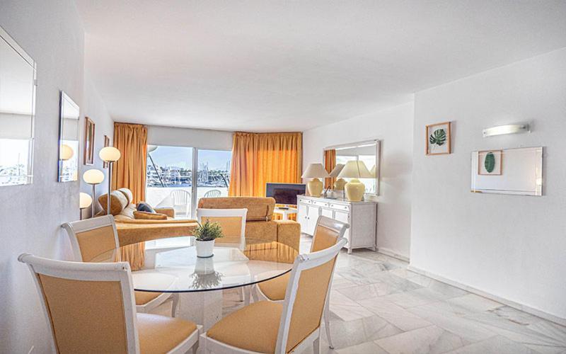 The Perfect Location Apartment Benalmádena